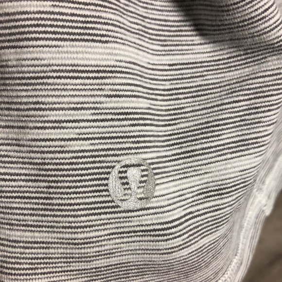 Lululemon tank top - Picture 4 of 10